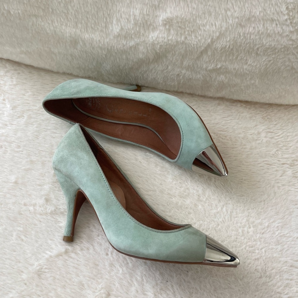 Jeffrey Campbell Mint Heels with Silver Tips